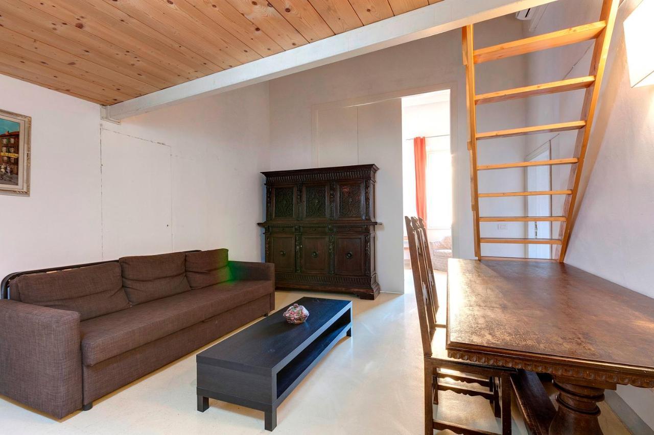 Apartamento Pitti 24